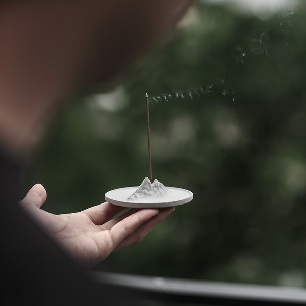 Sjö 山水線香底座